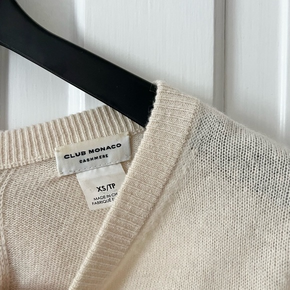 EUC Club Monaco Cashmere Bow Sweater - Picture 6 of 8